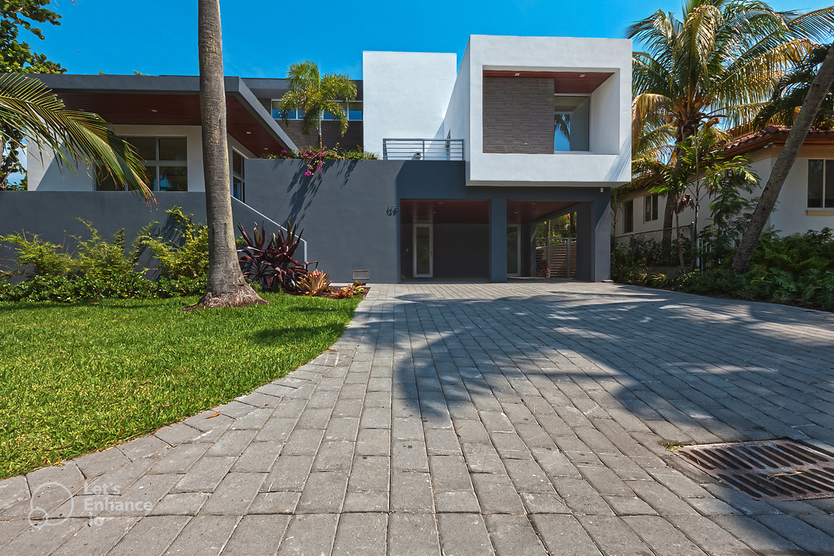 125 KB front facade